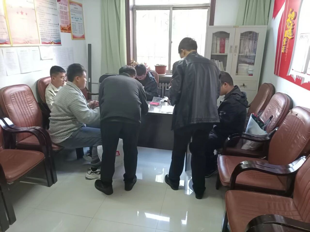 微信图片_2025-10-14_093843_324.jpg
